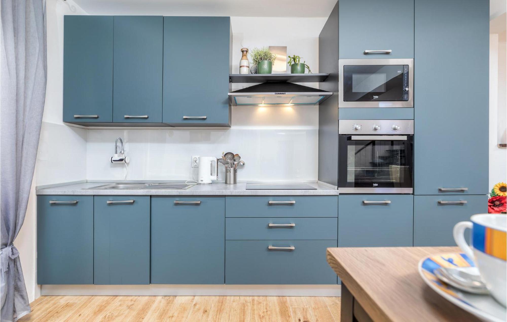 Awesome Home In Fazana With Kitchen Exterior photo